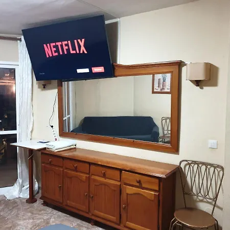 Apartment Cozy Near The Beach - Perfect For Families And Friends *